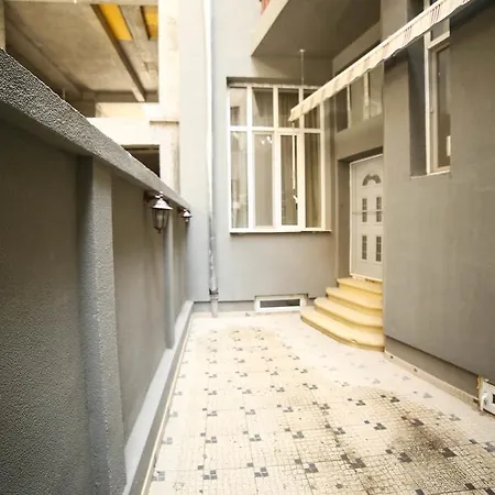 Apartment Bliss - Baroque