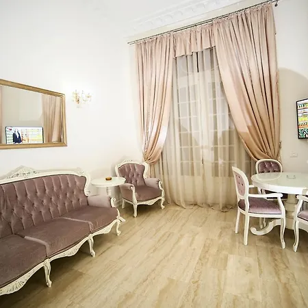 Apartment Bliss - Baroque *